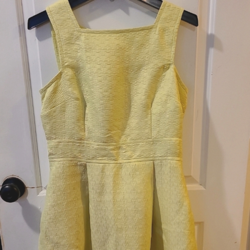 Mixt By Heidi Weisel Quilted Pleated Yellow Green Midi Cocktail Dress